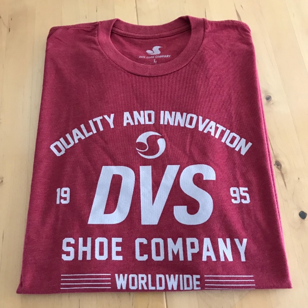 DVS Tee shirt New